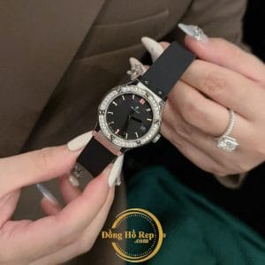 Dong-ho-hublot-nam-rep-11 (4)