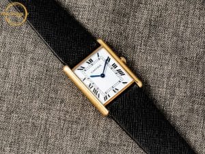 Dong-ho-cartier-tank (2)