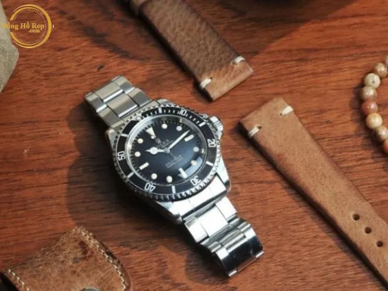 Mách bạn cách thay dây đồng hồ rolex tại nhà chuẩn như thợ 3 Thay-day-dong-ho-rolex (6)
